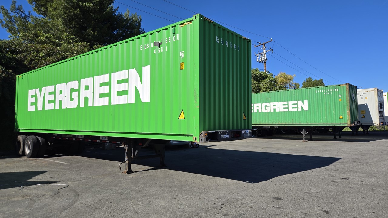 Ship2China美国货运公司提供海运集装箱搬家回国，20尺集装箱海运回国报价美金$3000-5000元，40尺集装箱海运搬家回国价格4000-6000元，另外加上清关报关等费用，详细价格请咨询Ship2China国际搬家公司