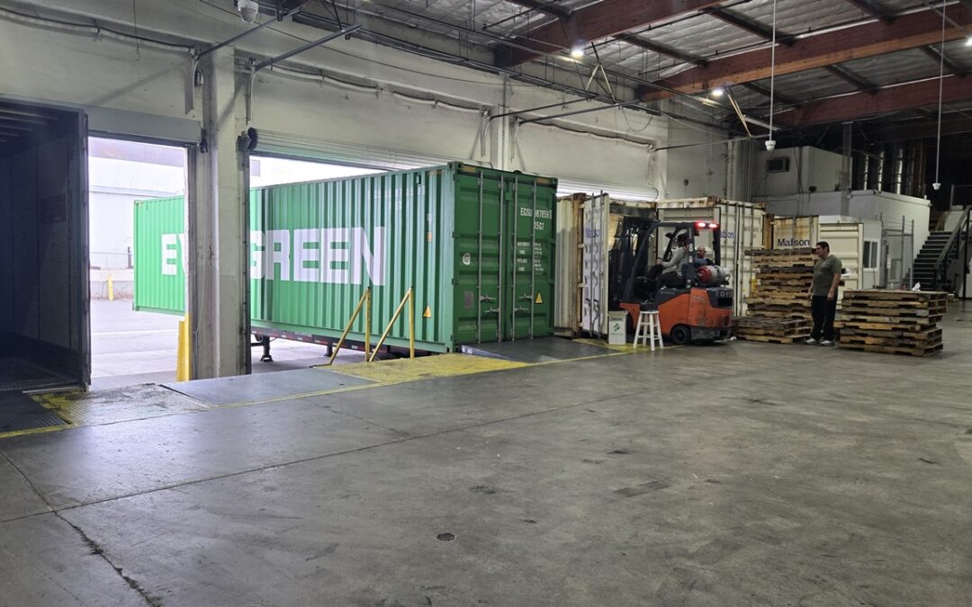 从美国洛杉矶尔湾搬家到中国南京：王先生40呎整柜海运集装箱家具回国之旅价格运费经验分享，Ship2China国际搬家公司海运40尺集装箱搬家回南京的故事,美国洛杉矶海运集装箱回国攻略